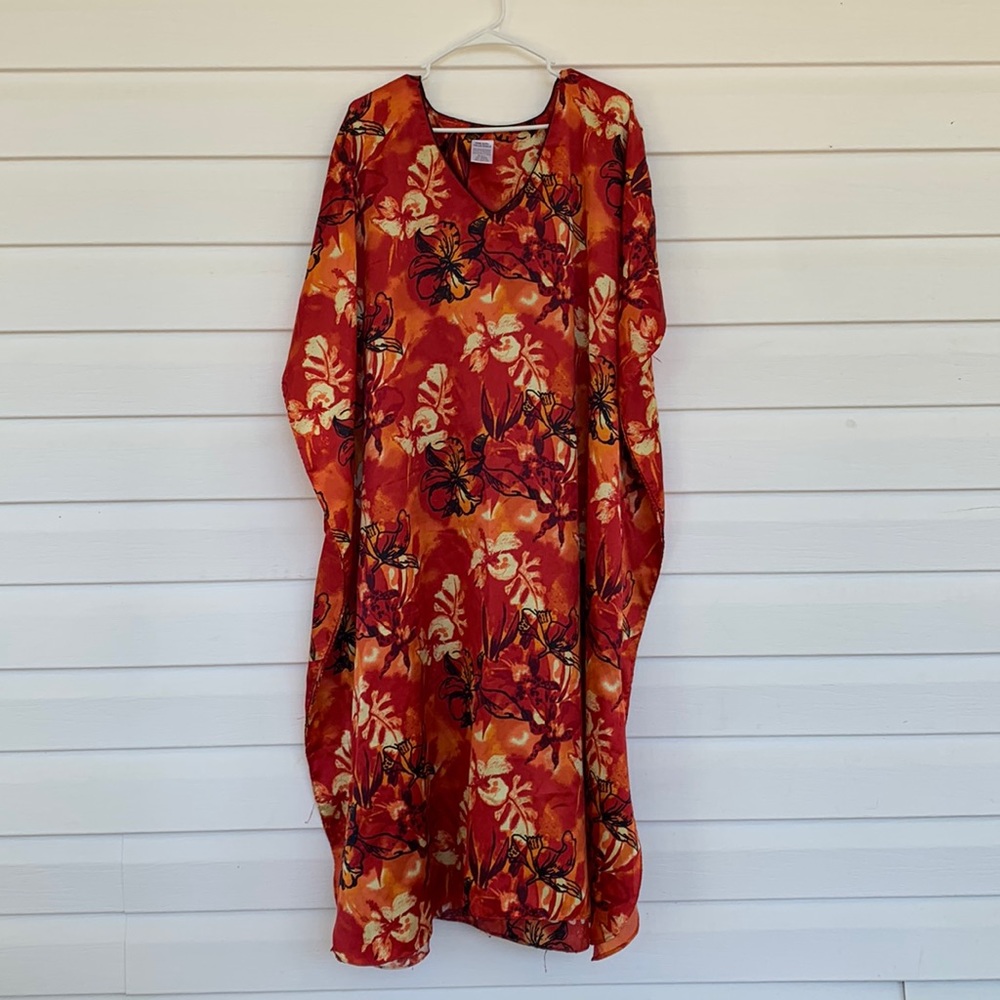 Flowered Silky Kimono/Caftan, OSFM